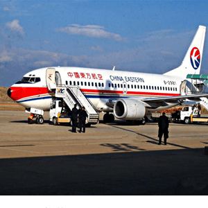 贵阳航空托运航空快运业稳步发展的原因是什么？
